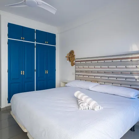 Blue Horizon Mogan Apartment *