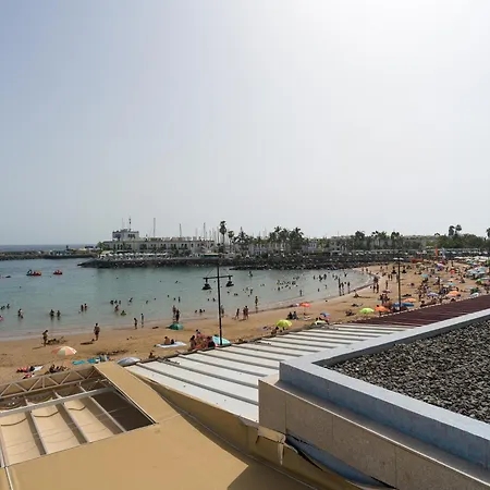 Blue Horizon Mogan Apartment *