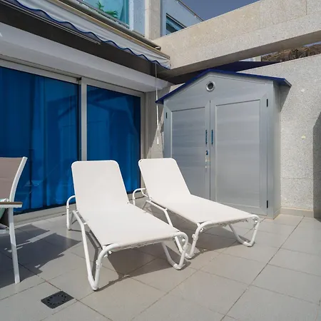 Blue Horizon Mogan Apartment *