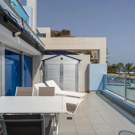 Blue Horizon Mogan